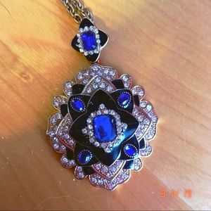 Jewel necklace